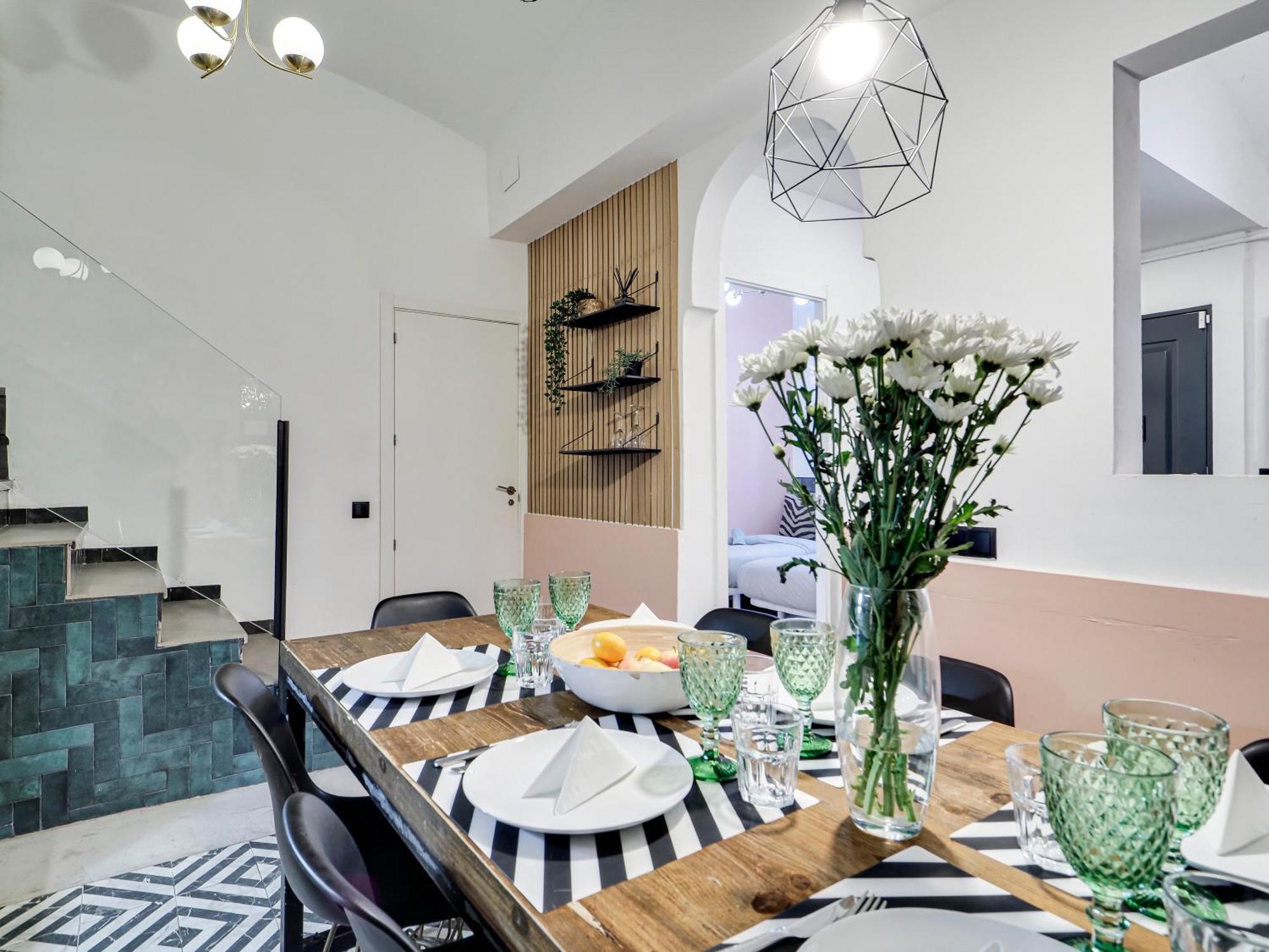 Casa Maria Townhouse- Terrace-4 Bedrooms L'Hospitalet de Llobregat Luaran gambar