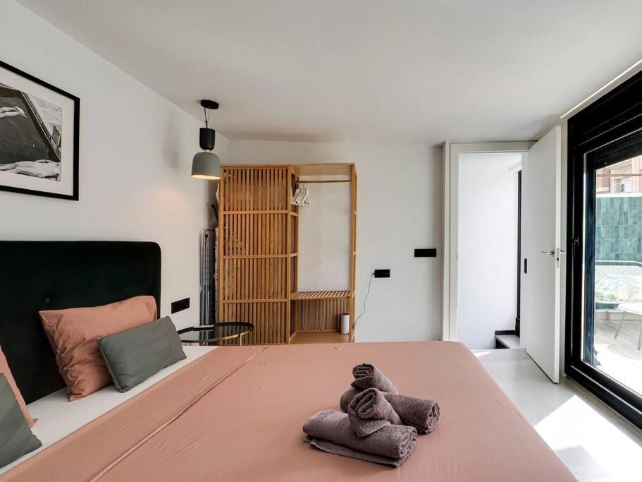 Casa Maria Townhouse- Terrace-4 Bedrooms L'Hospitalet de Llobregat Luaran gambar