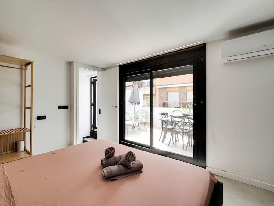 Casa Maria Townhouse- Terrace-4 Bedrooms L'Hospitalet de Llobregat Luaran gambar